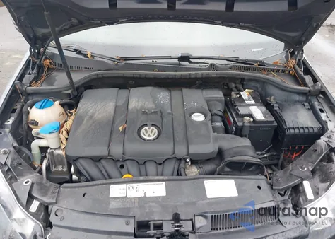 2012 Volkswagen Golf 2.5L 4-Door z USA, uszkodzony, nr VIN WVWDB7AJ6CW035493